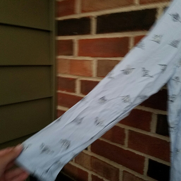 Hinge ruffle Print Long Sleeve Blouse - Picture 8 of 10